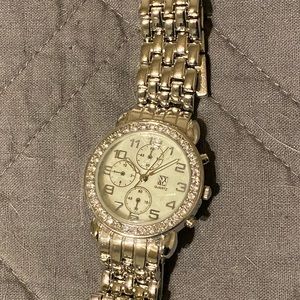 NY&C quartz silver watch